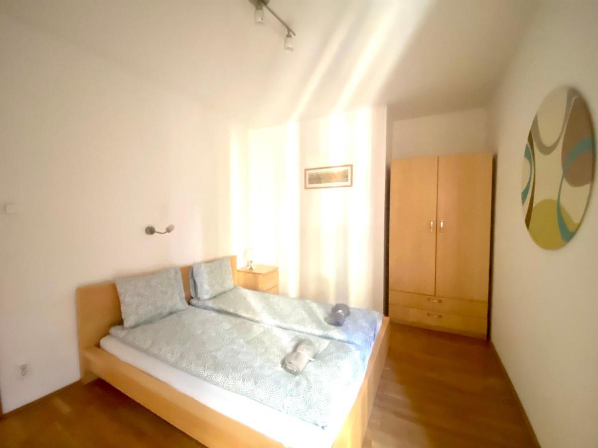 K13/3 Appartement Boedapest Buitenkant foto